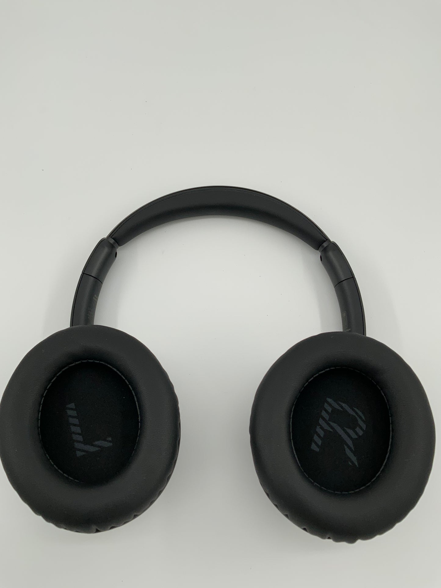 LEVN Bluetooth Headphone